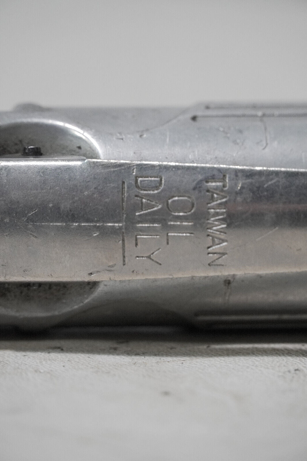 Unbranded Pneumatic Die Grinder with Fittings and Bit As Pictured