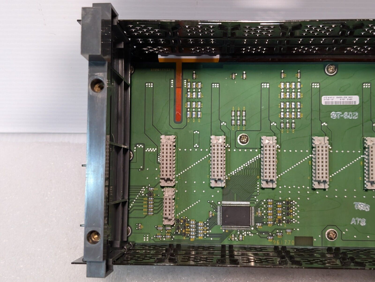 Allen Bradley 1746-A7/B - 7 Slot SLC 500 Chassis, Series B