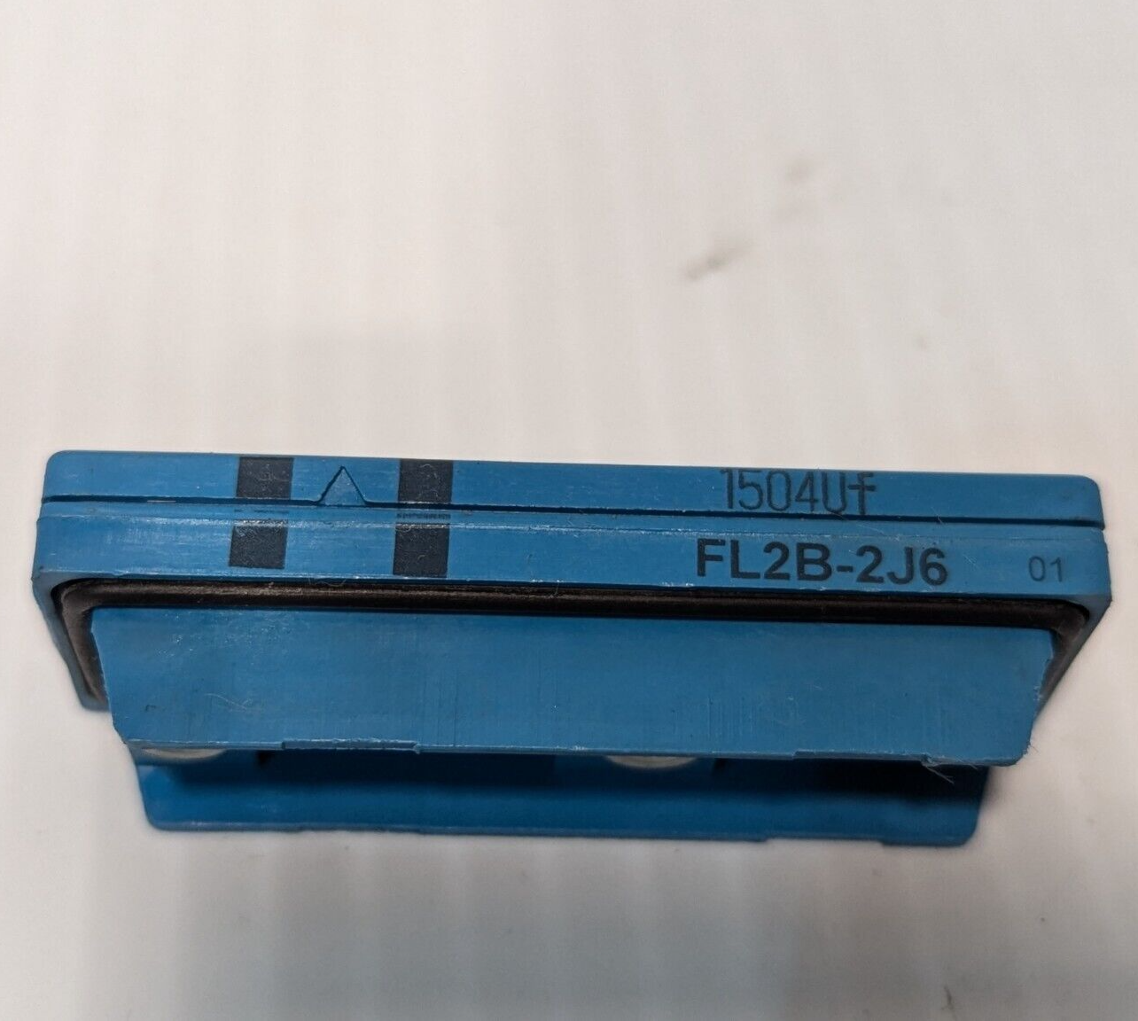 Azbil Corporation FL2B-2J6 01 Proximity Switch 1504UF, made in Japan, Free Ship.