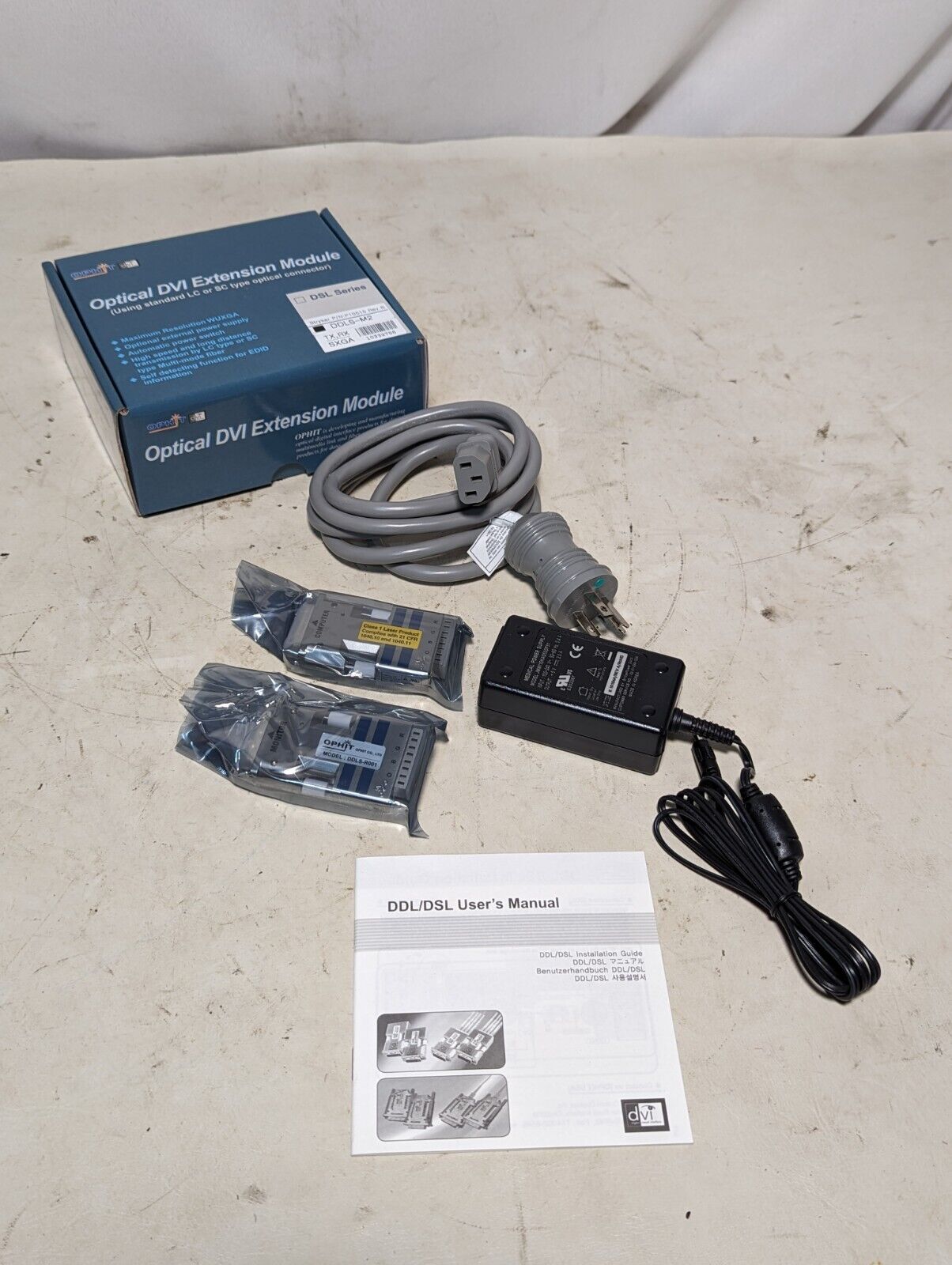 stryker 0678-000-541 DVI upgrade extra monitor, video router