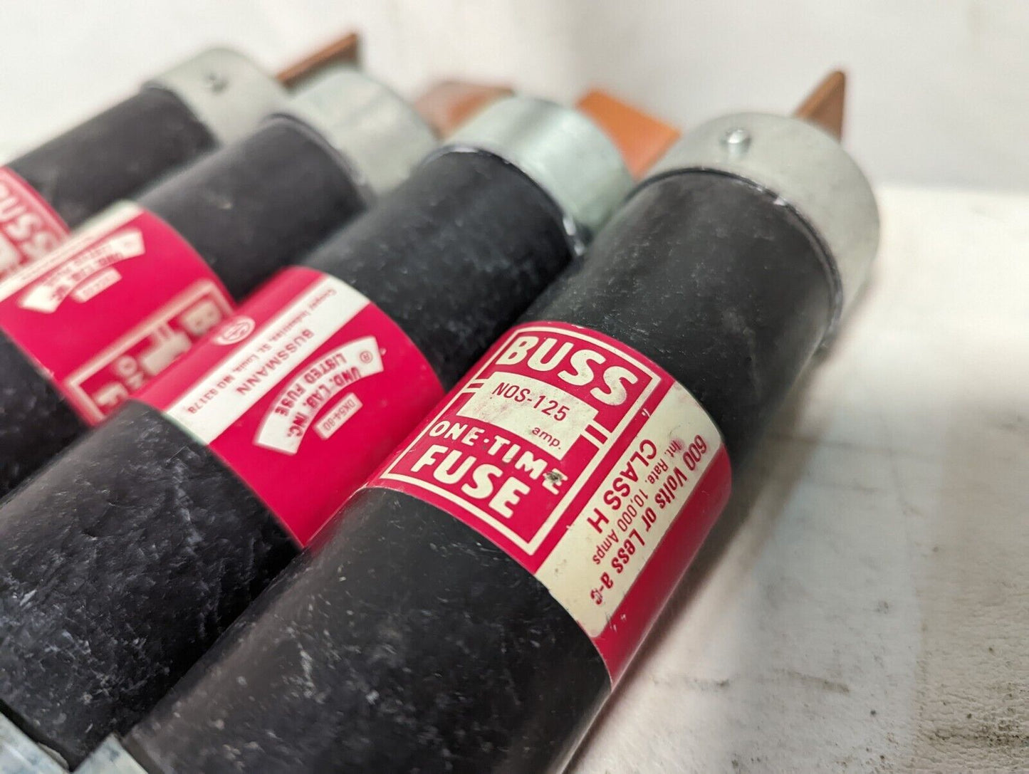 Lot of 4 Buss NOS-125 fuses, 125A, 600V or less AC