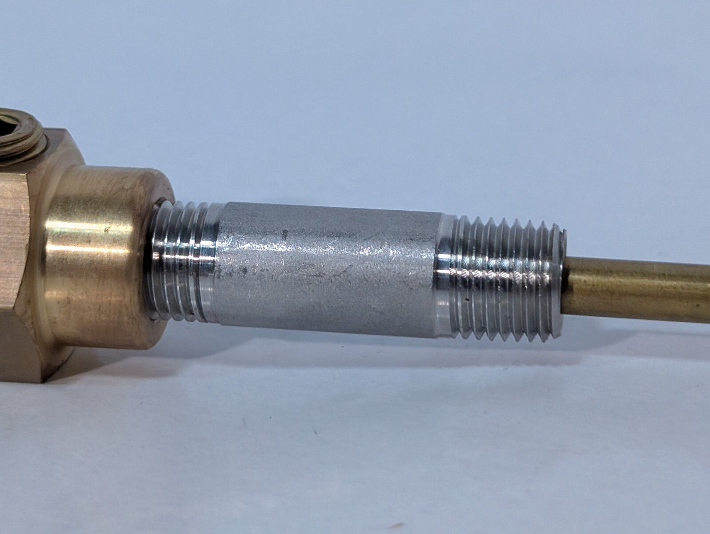 141N-4 Nipple Type Cascade Assembly 1/4", Brass, Stainless, Cooling