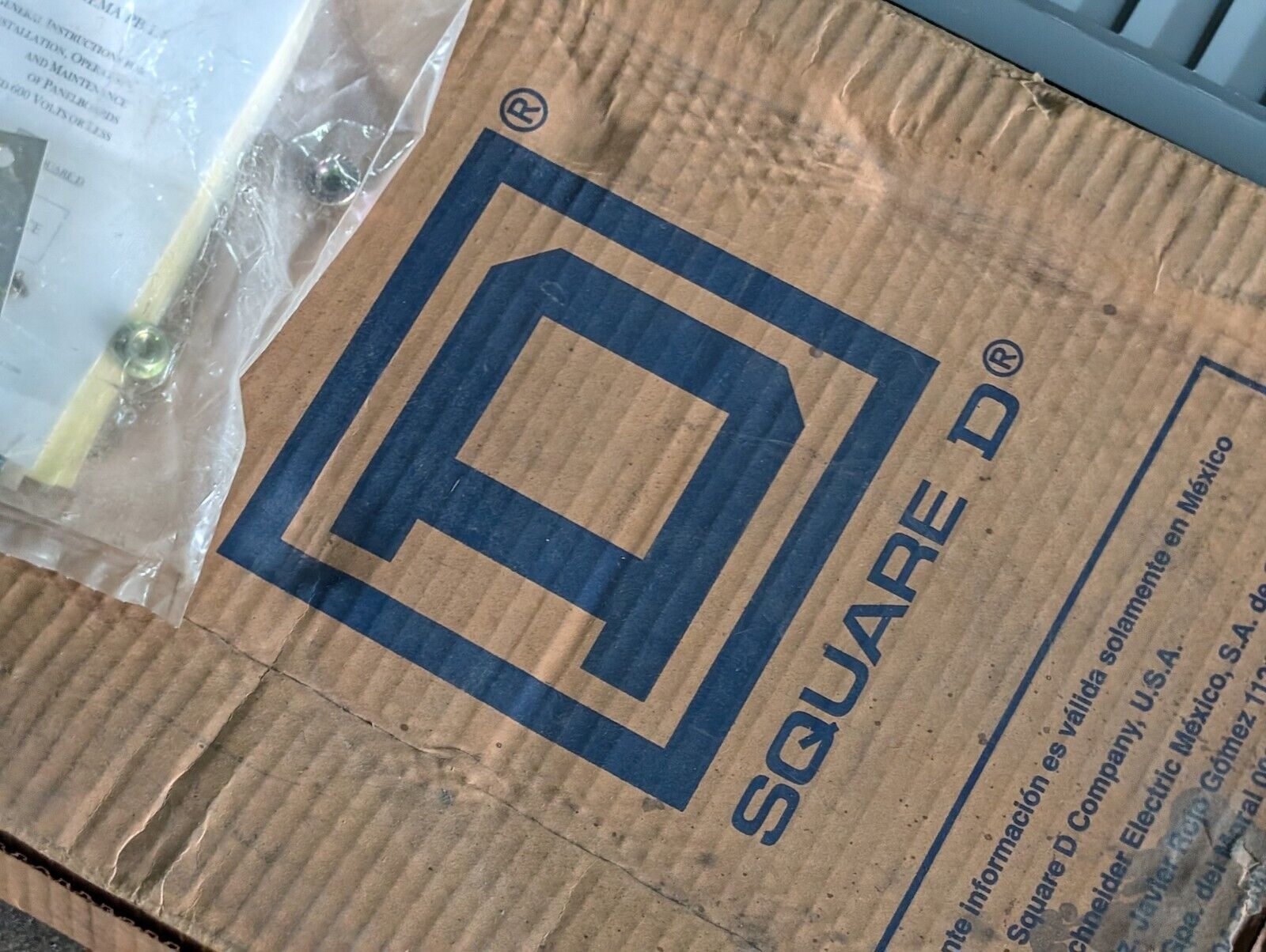 Square D NF430L2C Panelboard, 250A, 347VAC in original box (damaged) as shown