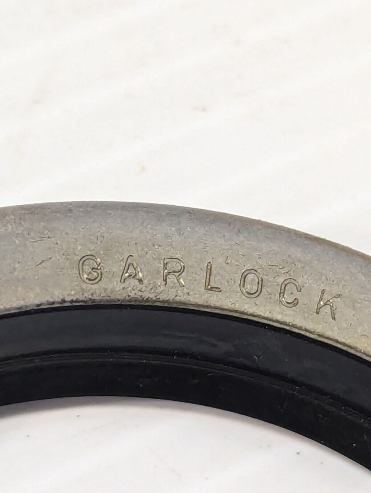 Lot of 4 Garlock 63X1873 Klozure Oil Seals - Free Shipping