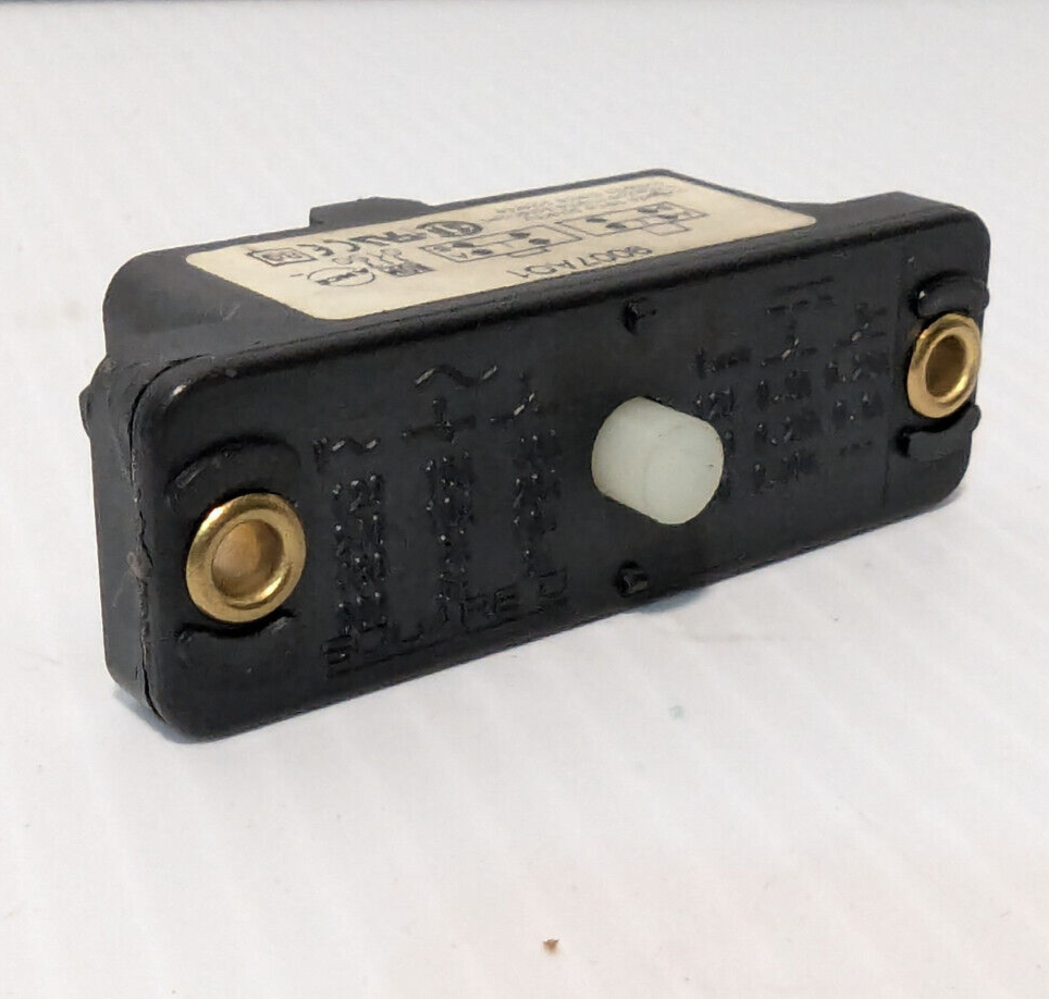 Square D/ Schneider Electric 9007A01 Side Rotary Limit Switch 15A, Free Shipping