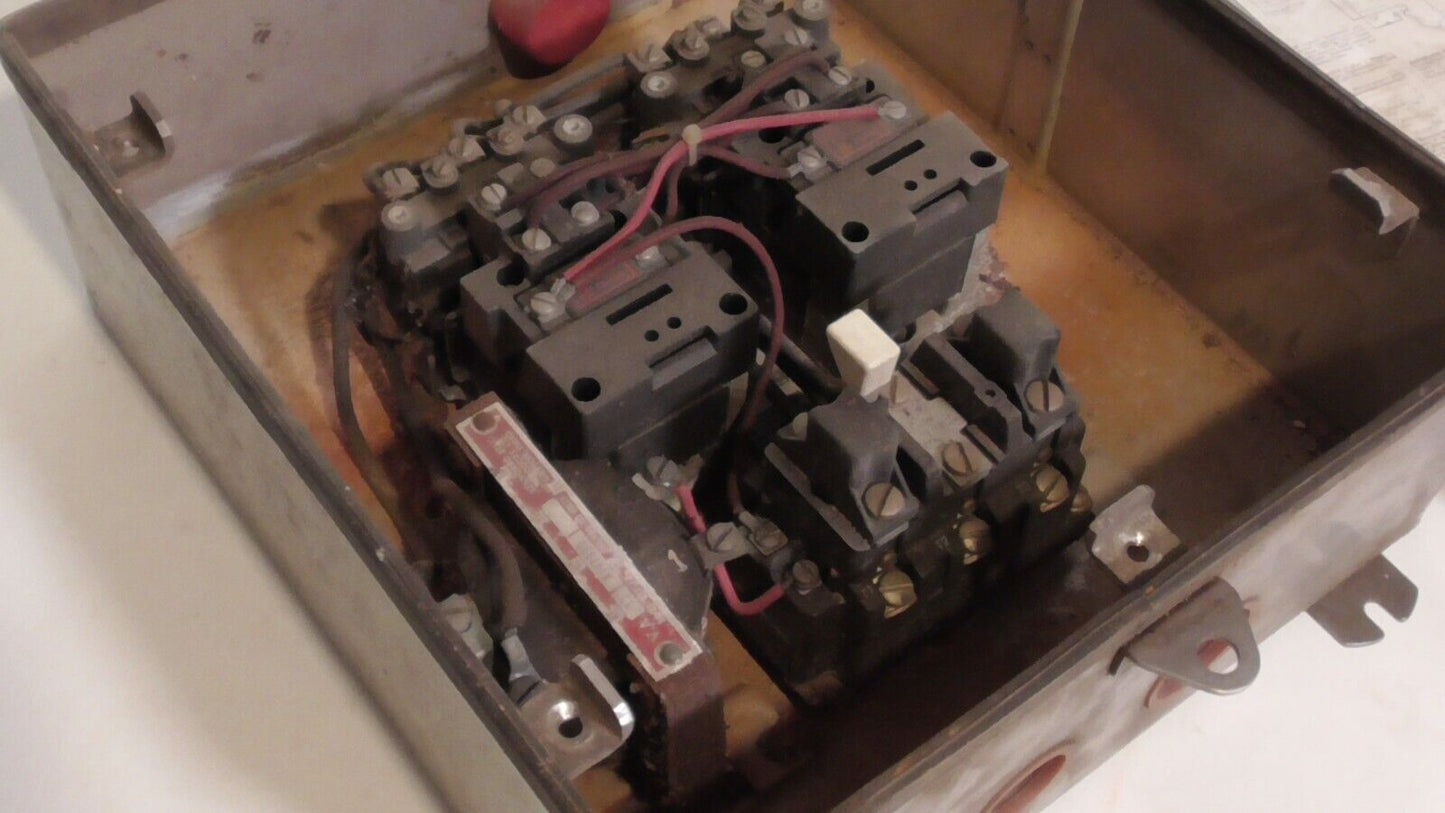 A-B 705-ACD-K Size 0 120/240/500V 2/3/5HP 70A86 110/120V +X147990 330/460V motor