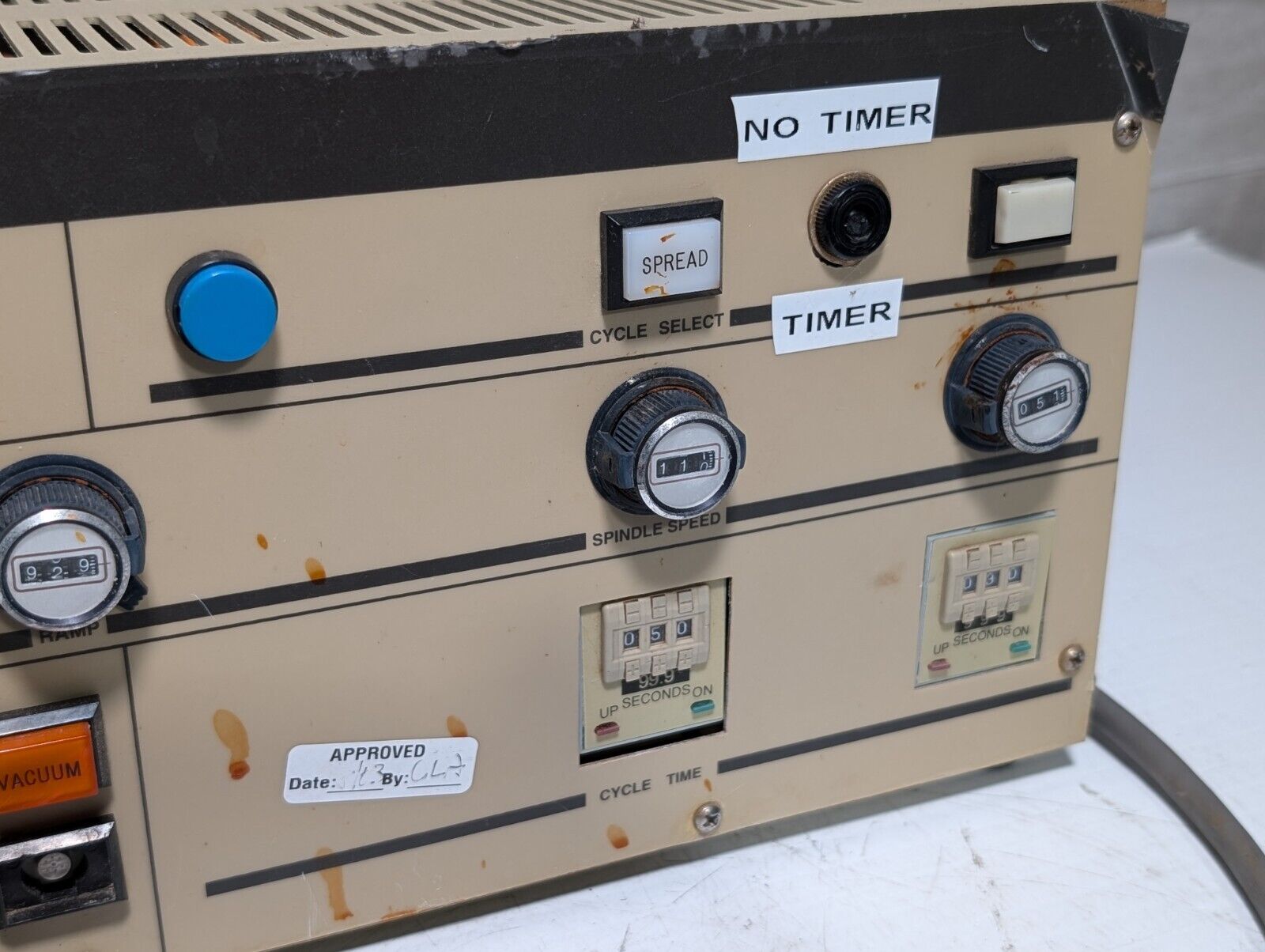 Solitec 9590988 Wafter Processing Module, 5A, 115VAC, missing two button covers