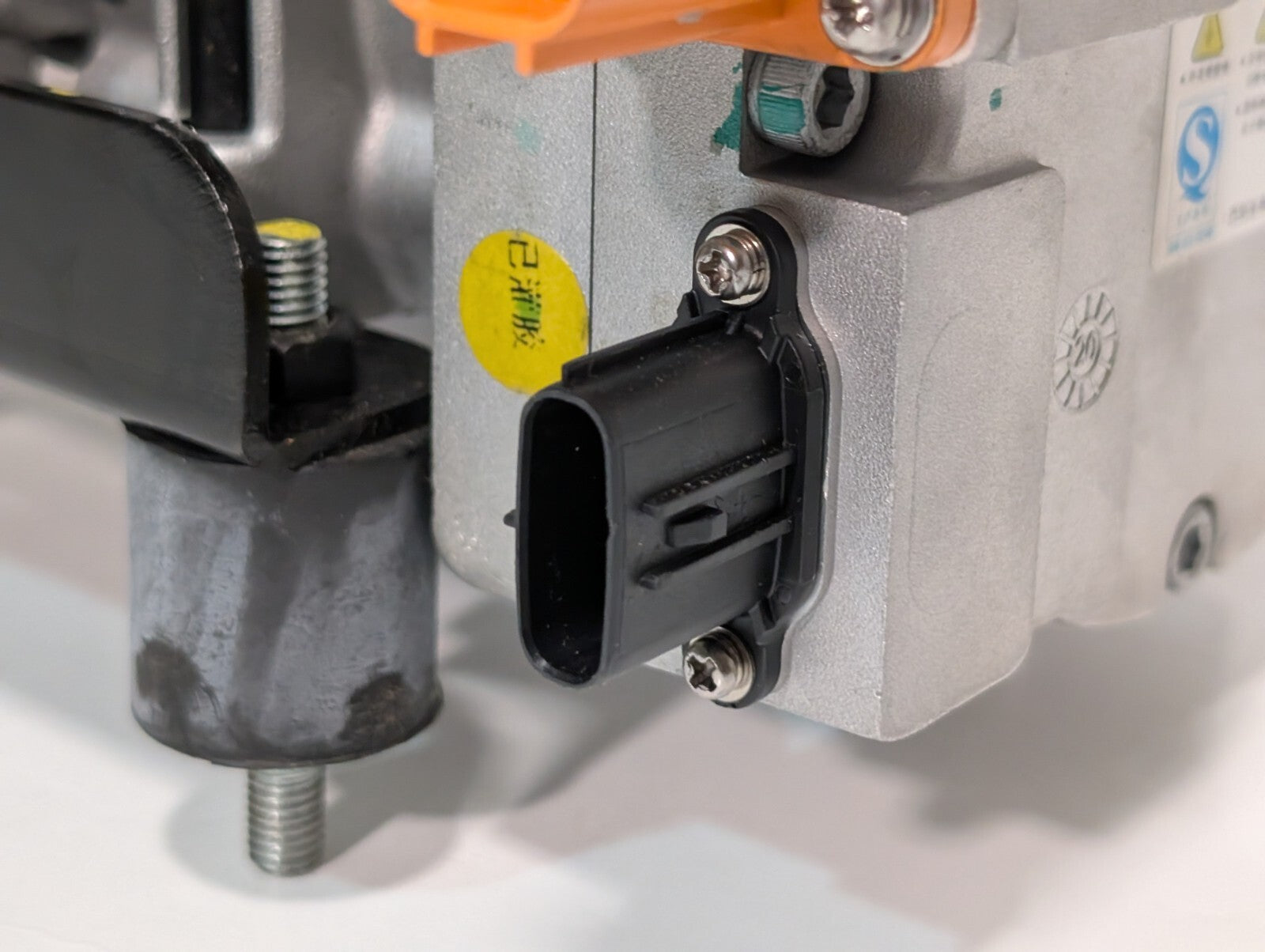 Songz SZB66-H2Y Electric Air Conditioning Compressor, 1000-6000rpm, R134A