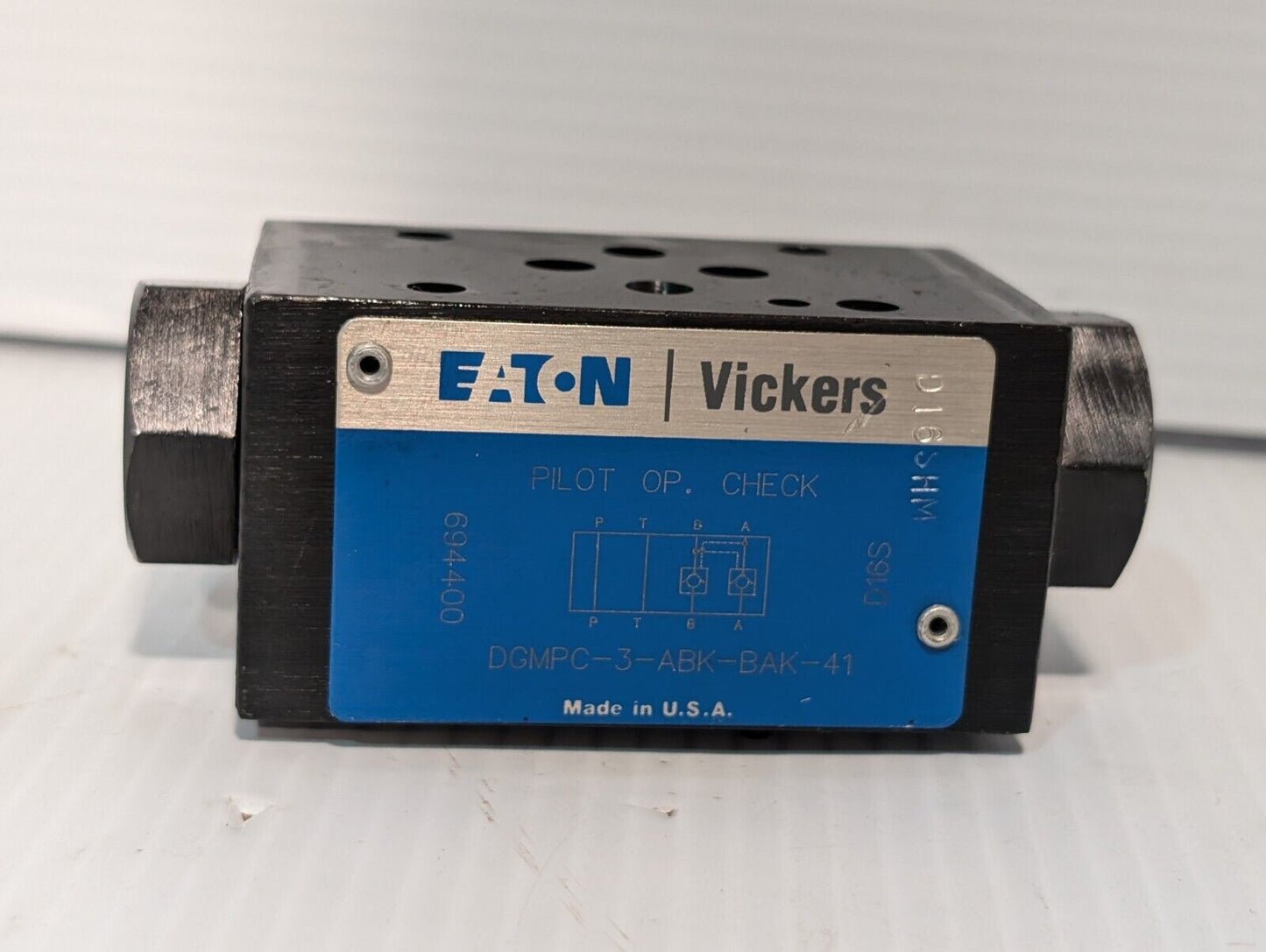 Vickers DGMPC-3-ABK-BAK-41 Pilot Operated Dual Function Check Valve - Free Ship