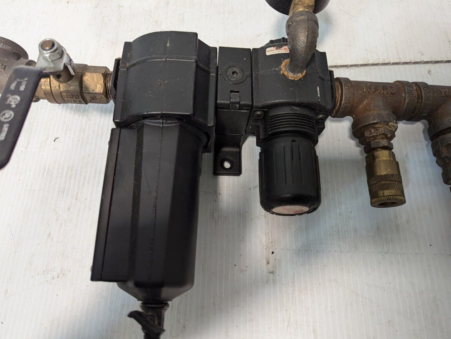 Air Preparation Assembly: Dayton 4ZL49, Dayton 4ZM20, two air hose connectors
