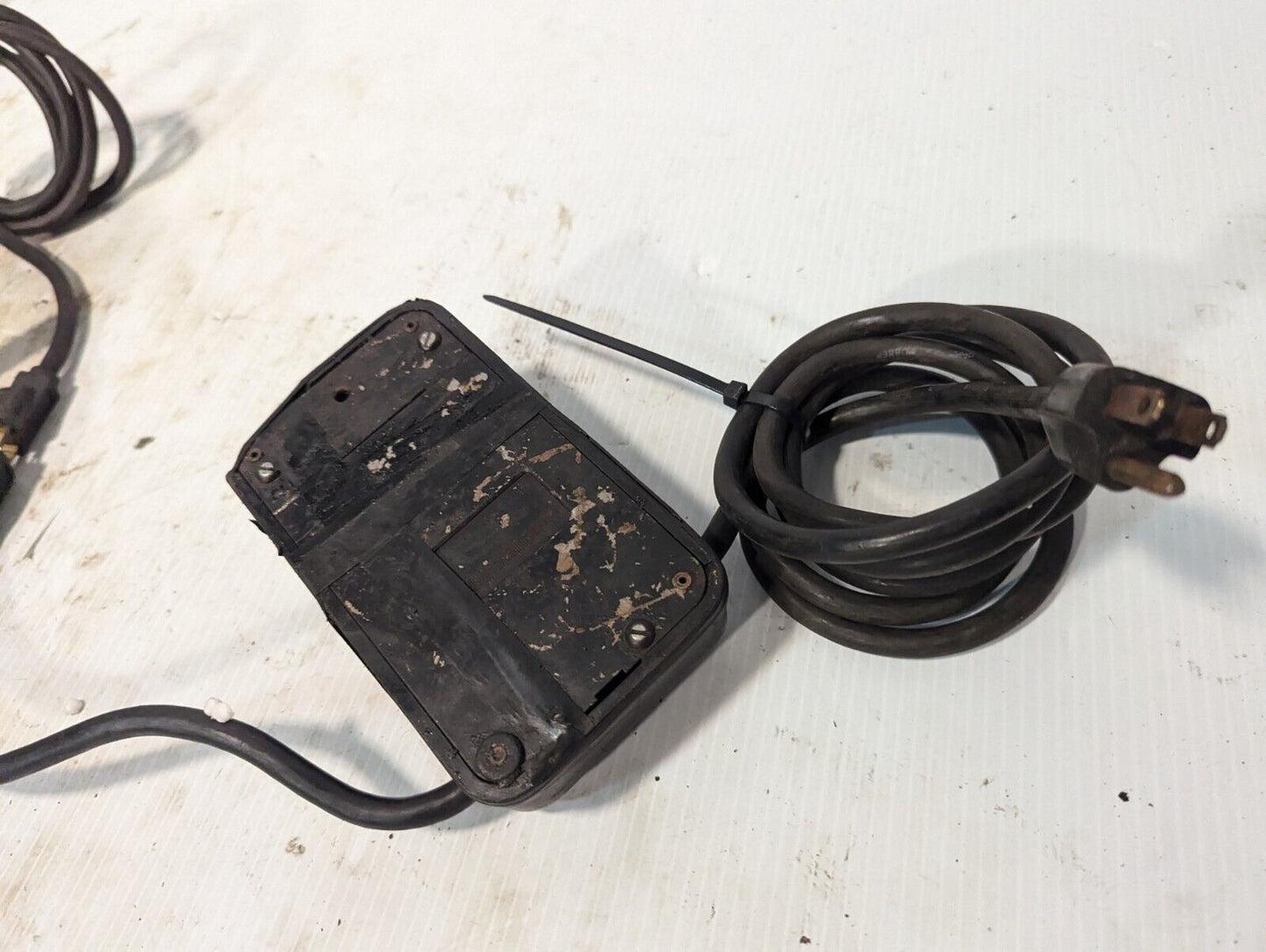 Engis Di-Profiler FlexShaft rotary motor with foot switch, 110-130V, 0.8A