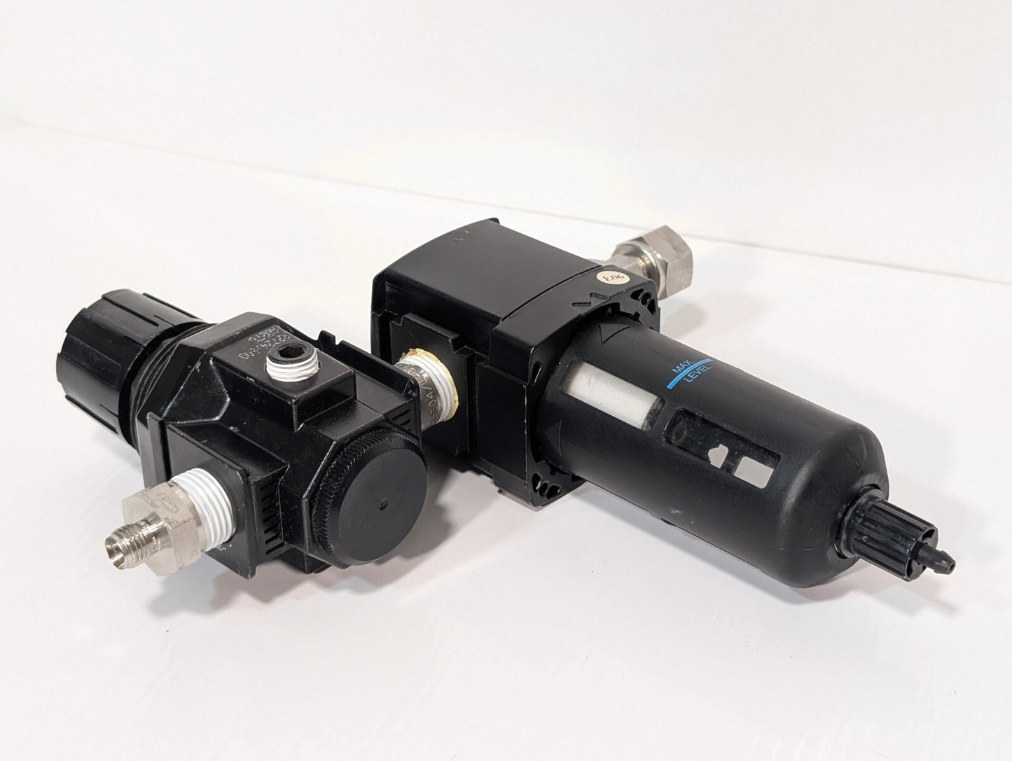 Wilkerson FRP-96-639 F18 Replacement Assembly, ARO R27241-600? Max PSI 200 Valve