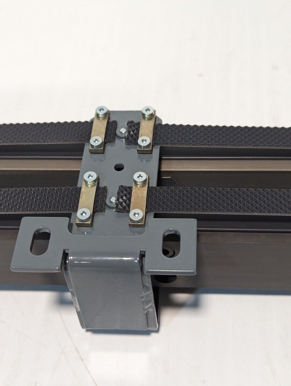3915-13-000-1823 166K281G01 Triple Belt Separator Tine - Free Shipping