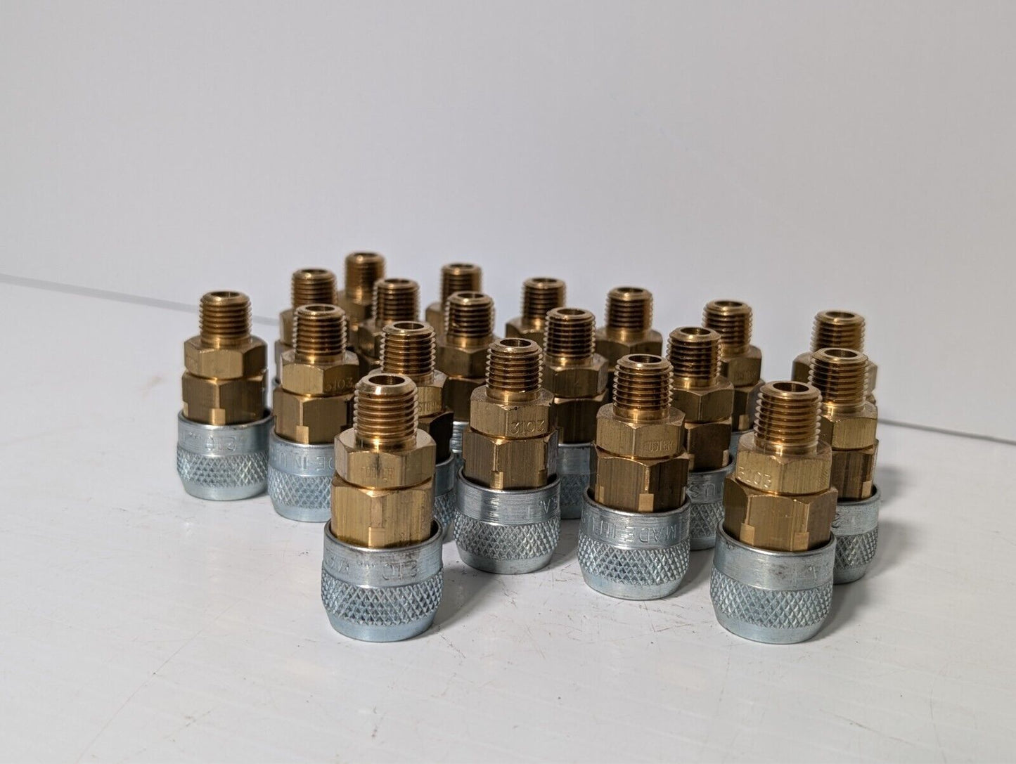 (19) ARO 210 Air Hose Fittings 1/4" NPT Automatic Coupler Quick Connect 210-3103