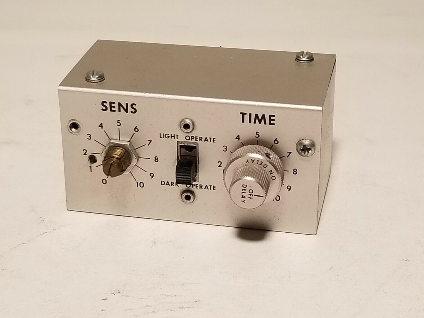 Unbraded TR logic module