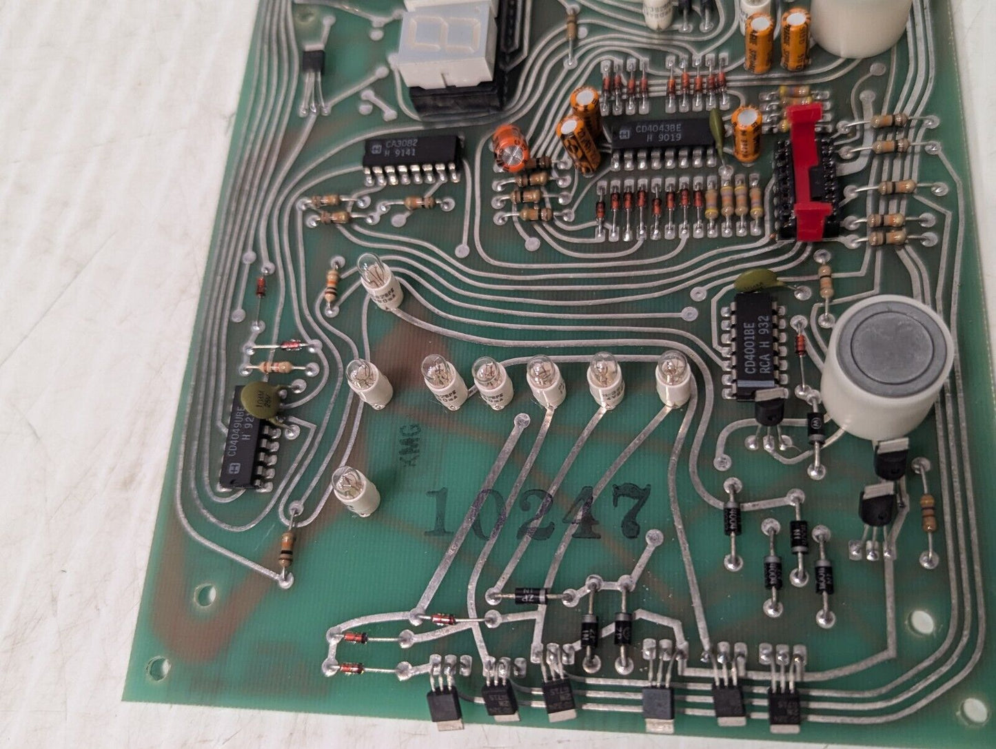 05614-000 PCB with 5 digit LED Display - Likely for Medical - Free Shipping