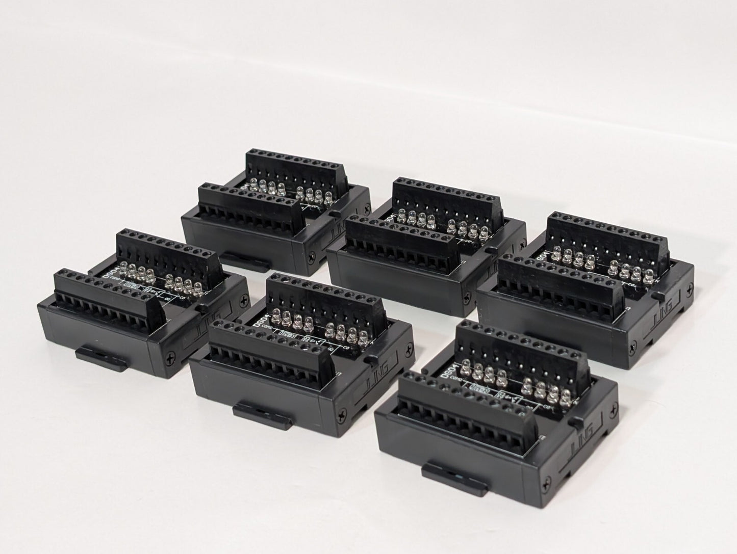 2) JLING DG04 8-Channel NPN to PNP Signal Converter 10-28VDC 10KHz Max Frequency