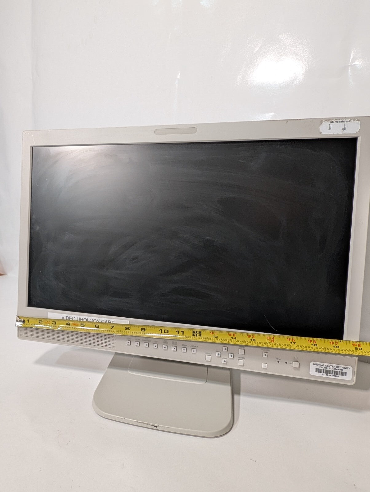 Sony LMD-2110MD LCD Monitor with BKM-341HS HD/SD-SDI Input Adaptor 100-240VAC