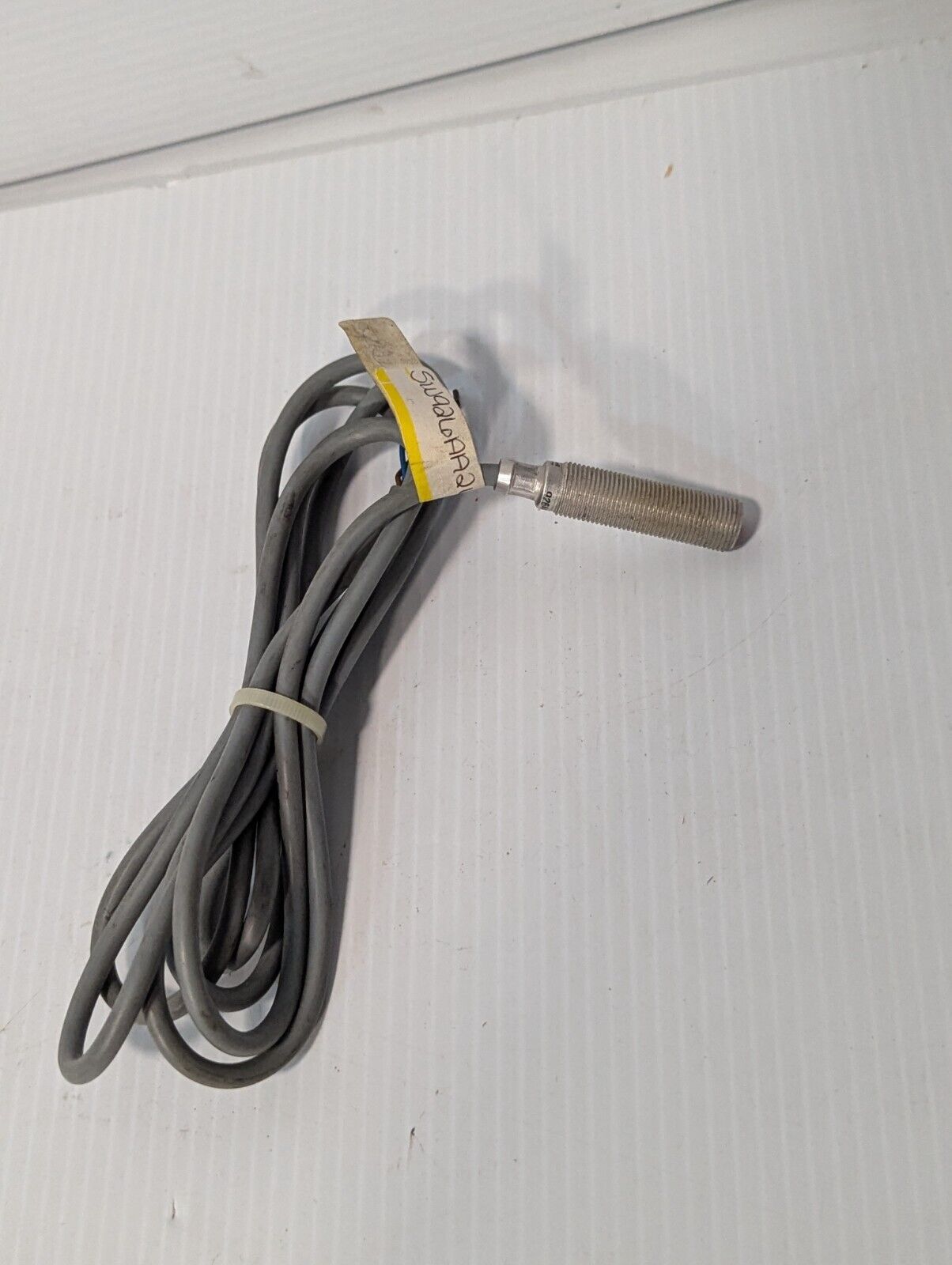 Pepperl & Fuchs 926AA2W-A9T Inductive Proximity Switch - Free Shipping