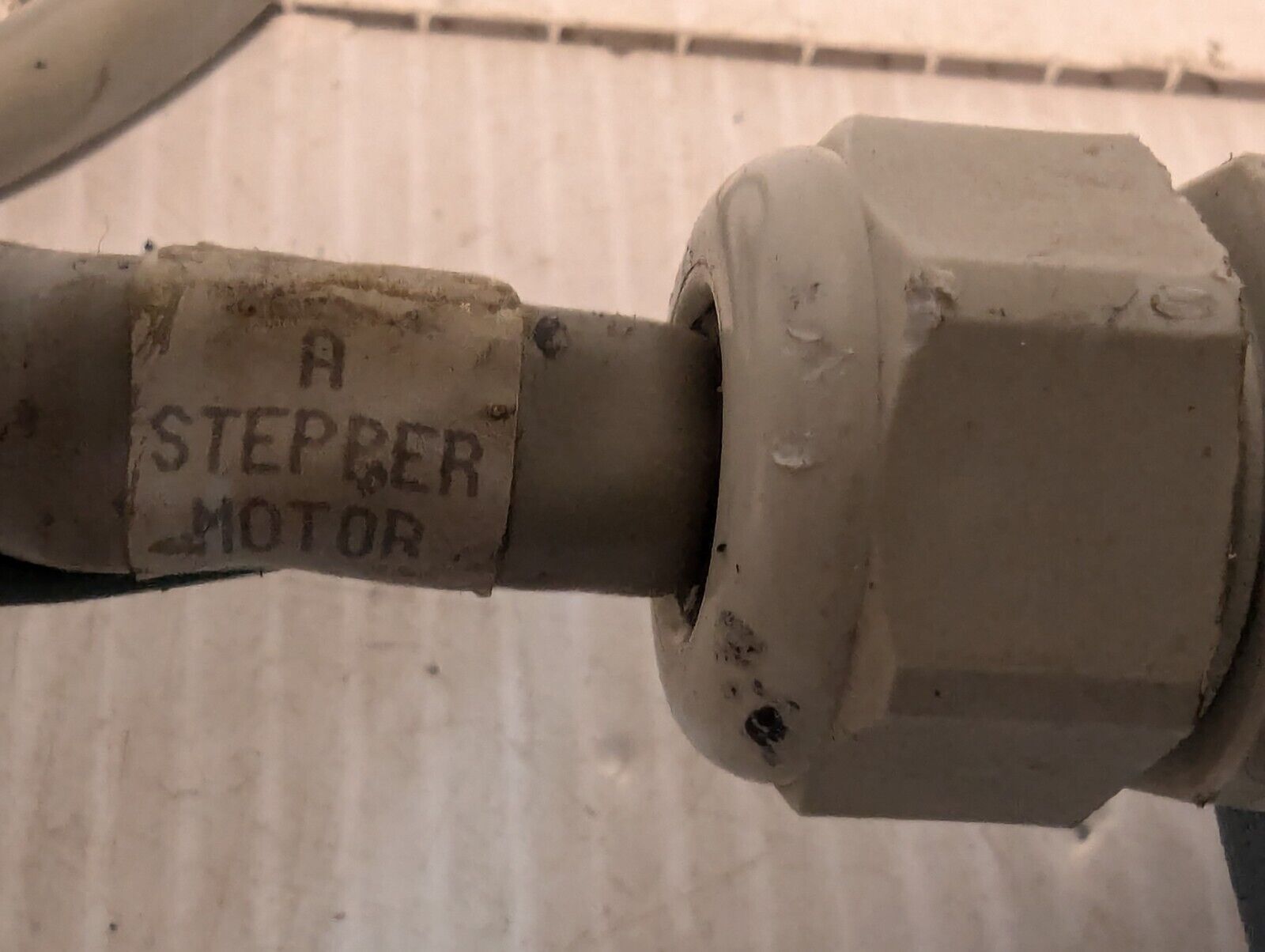 Superior Elec. M093-FD14 Slo-Syn Synchronous/Stepping Motor BM101025 2.27DC 7A