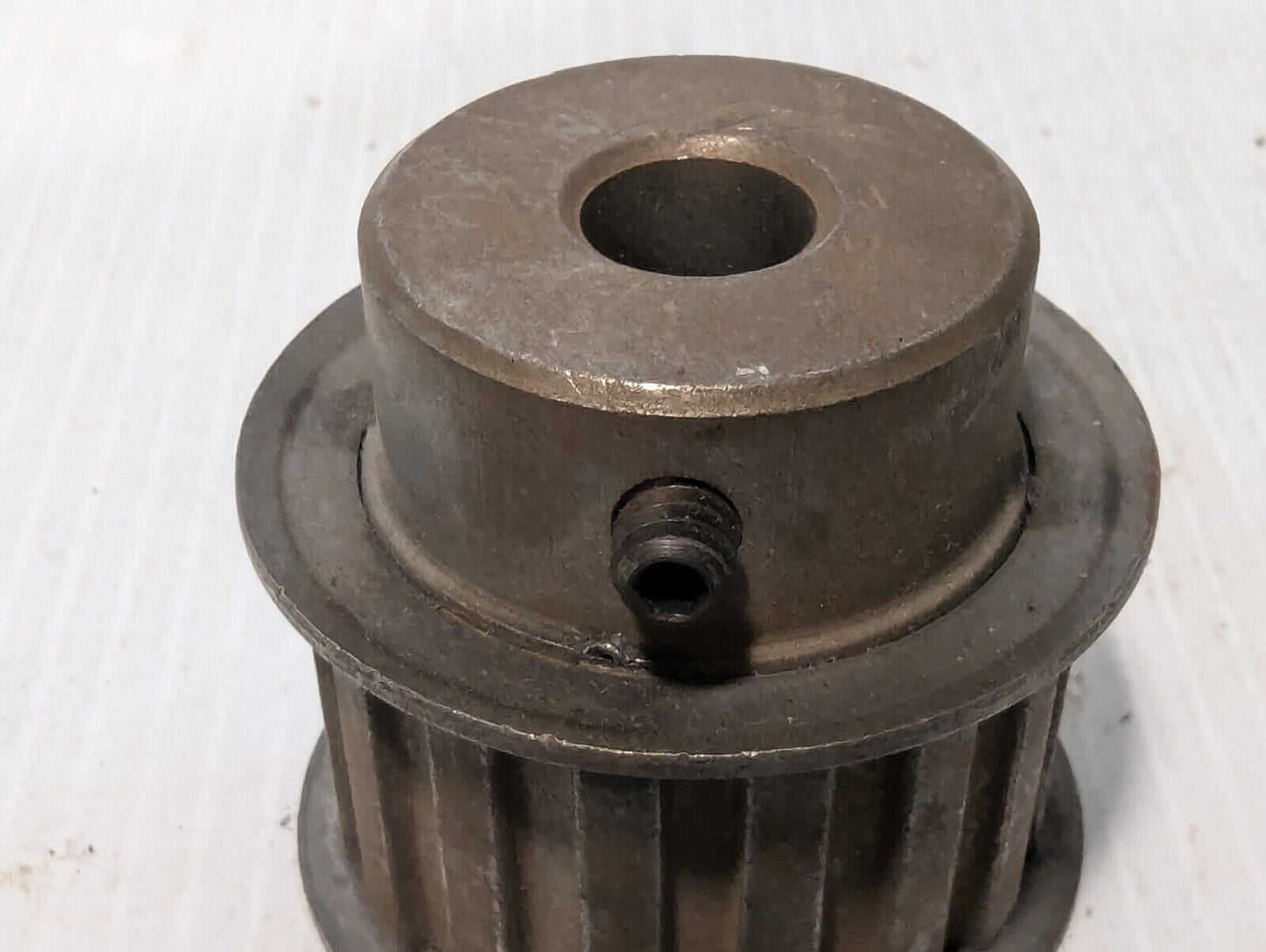 Unbranded 16L 16-Tooth 1/2" Bore 1" Belt Timing Pulley - Free Shipping