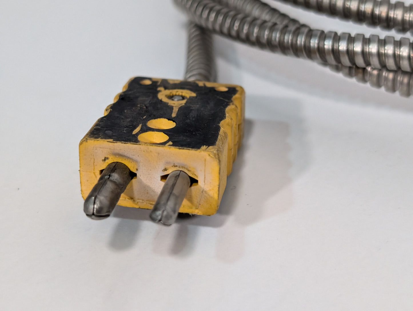 Unbranded Heavy Duty Thermocouple Armored Stainless Steel Cable, As Shown
