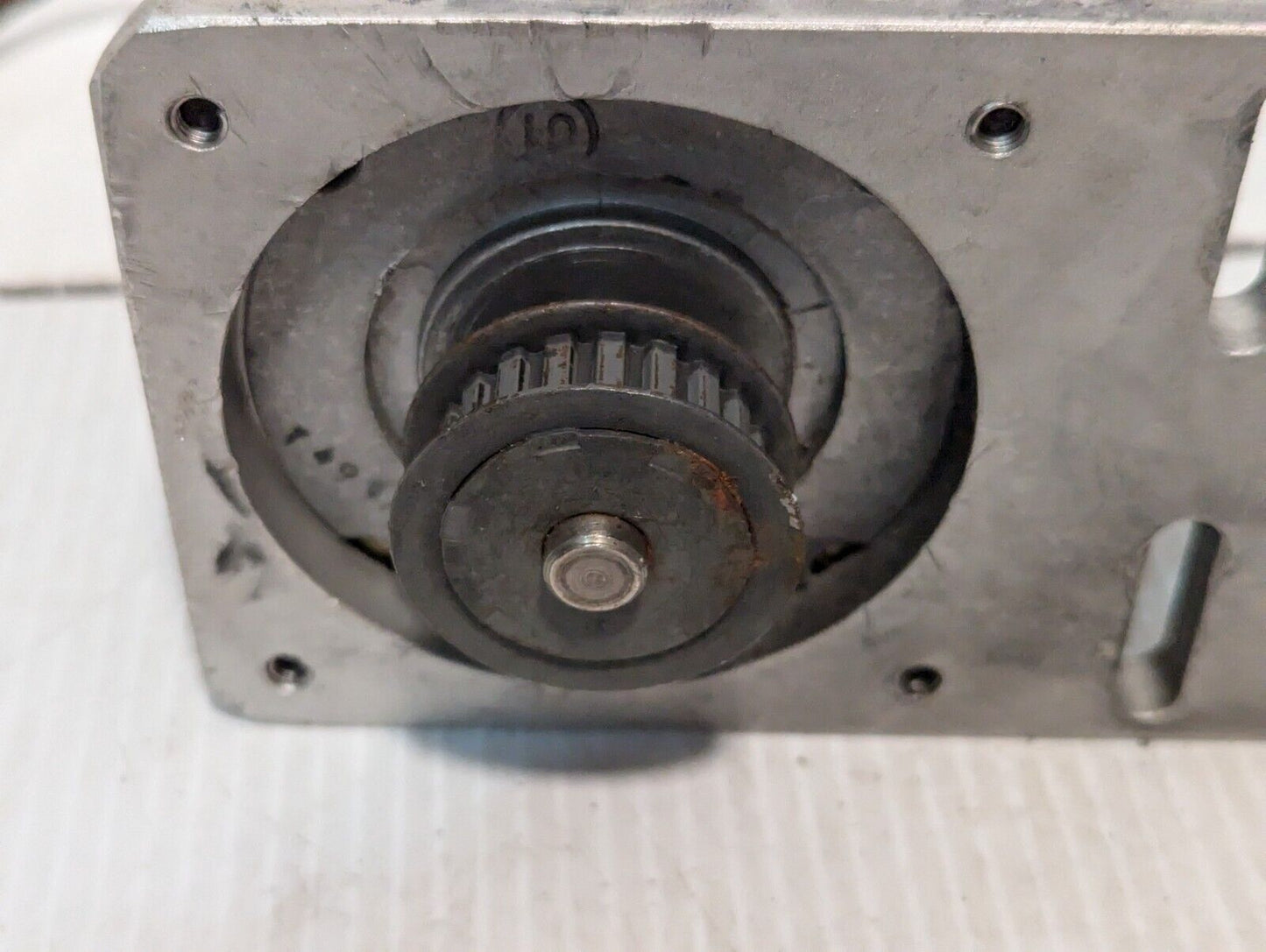 Superior Elec. M093-FD14 Slo-Syn Synchronous/Stepping Motor BM101025 2.27DC 7A