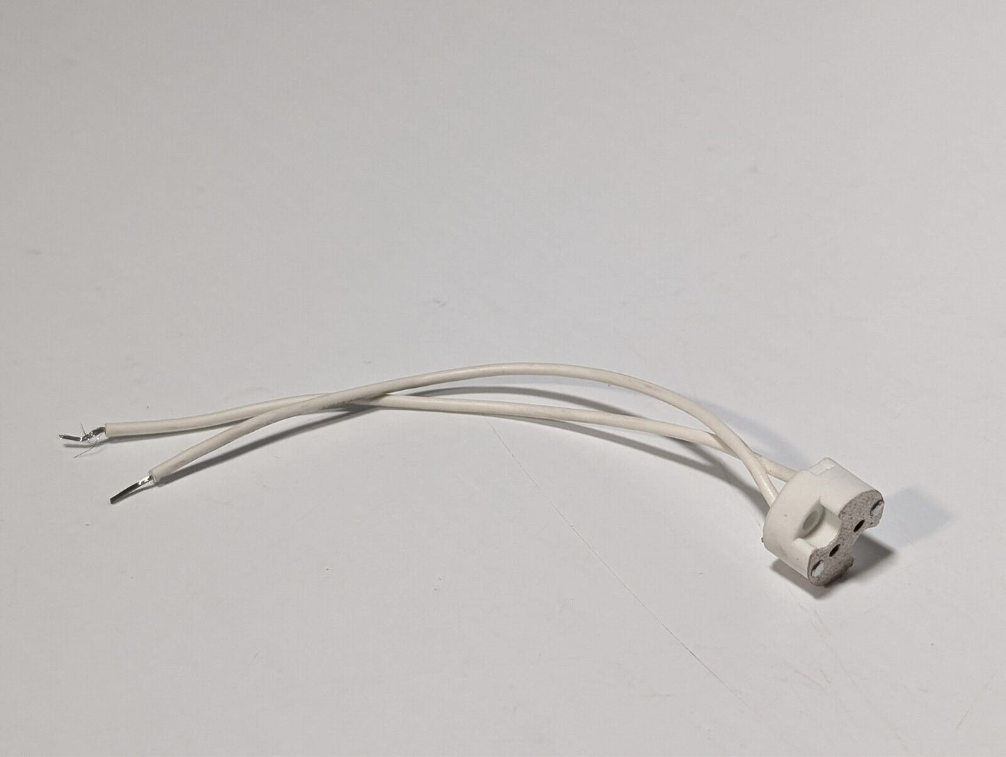 (42 Pack) MR16 GU5.3 Socket for Halogen/LED Lamps