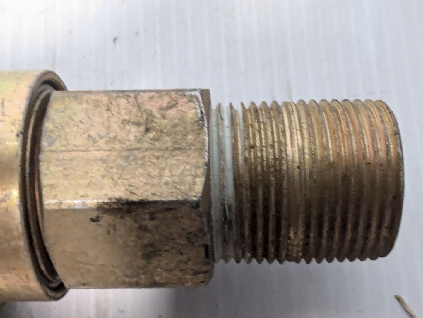 Snap-Tite VEC-16 Female Coupler with PEN-16 Male Connector - Free Shipping