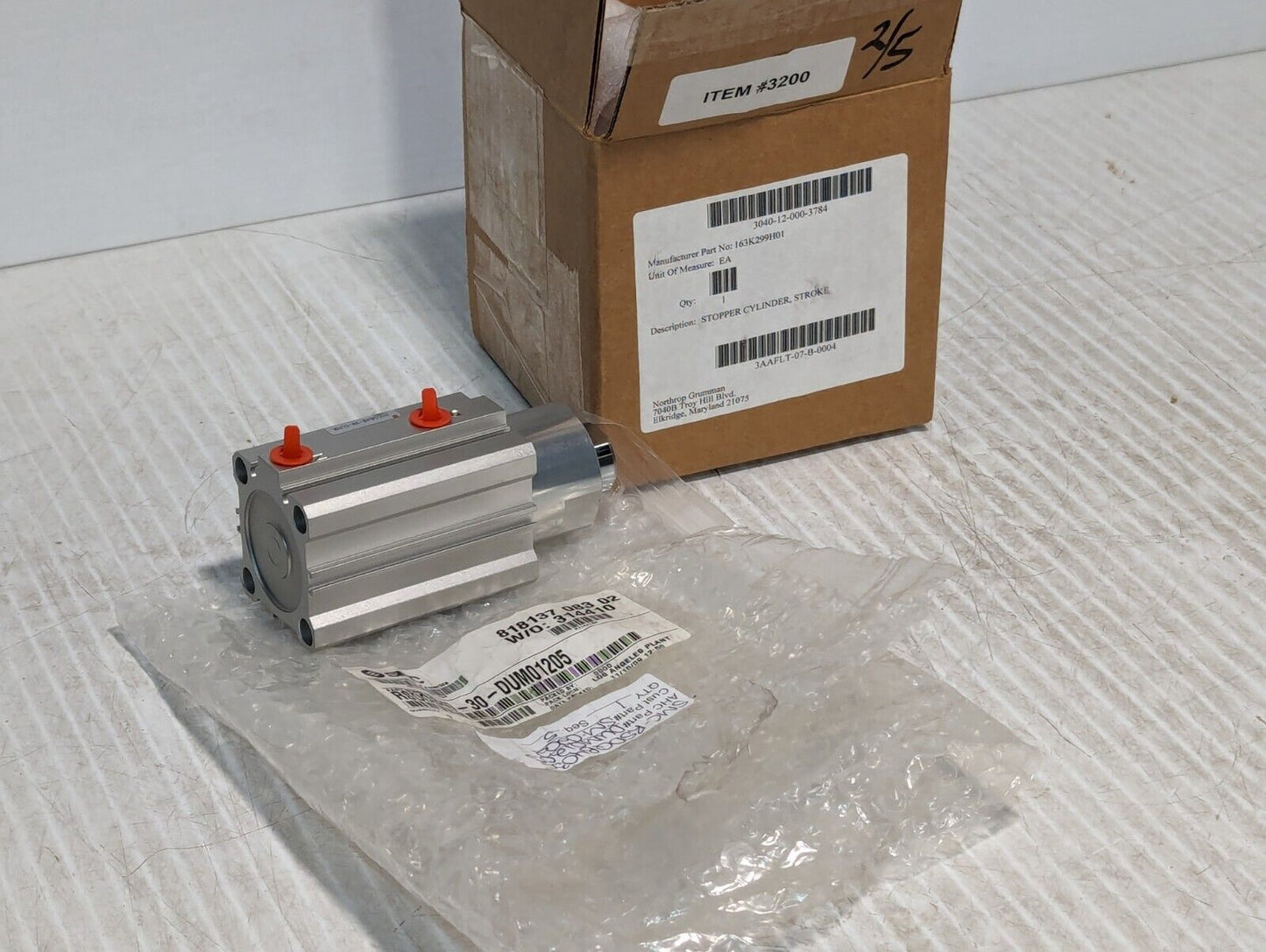 SMC RSDQB40–30-DUM0 1205 Pneumatic Stopper Cylinder, 40mm Bore, 30mm Stroke