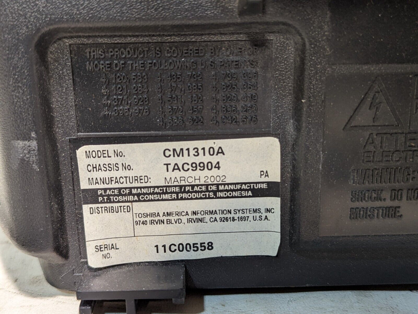Toshiba CM1310A video monitor, 13-inch, high resolution, menu button missing