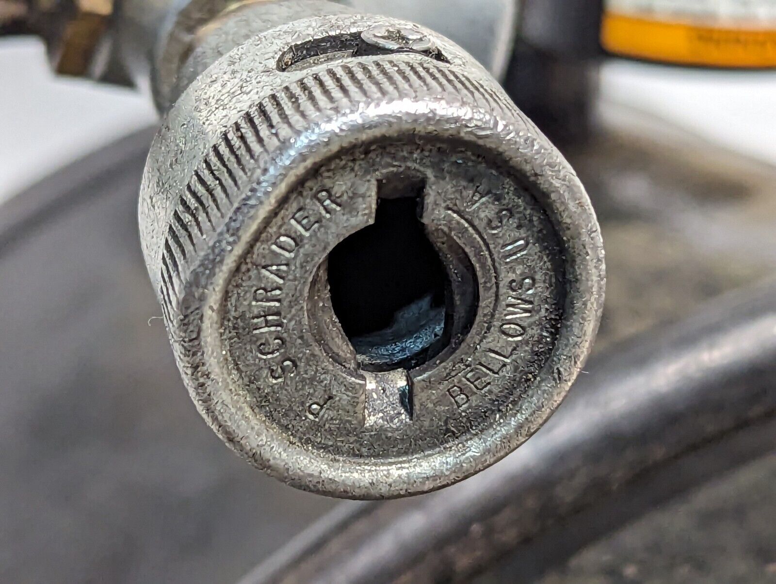 Speedaire 4F692(?) air tank