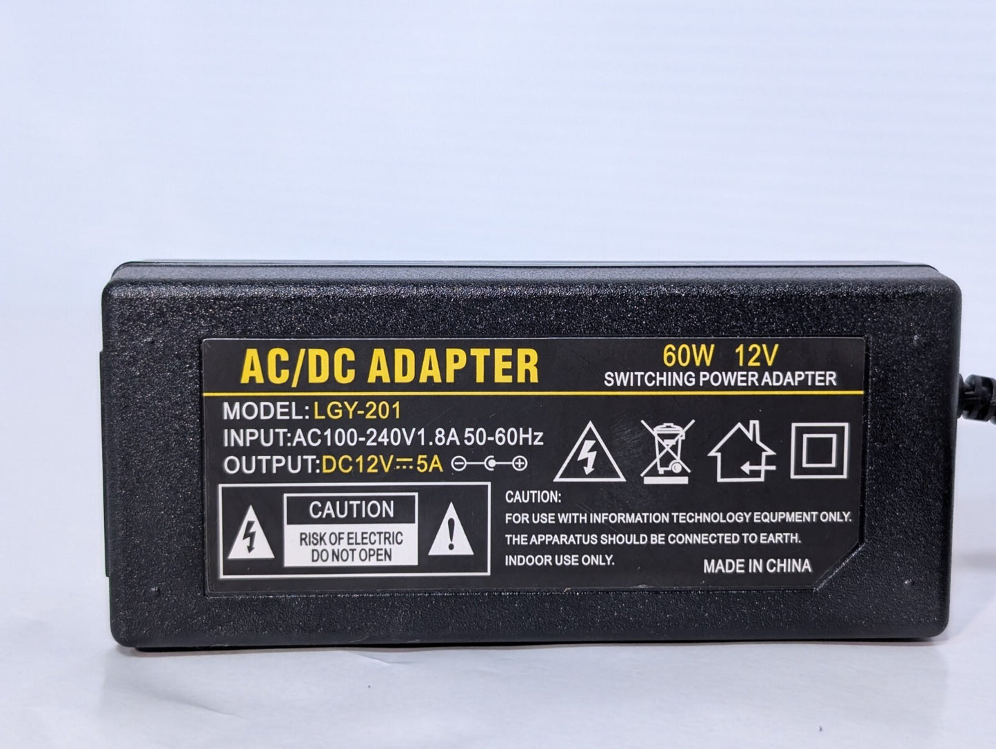 Unbranded LGY-201 Switching Power Adapter, 60W, 12V, AC\DC, 5 Pin Connector