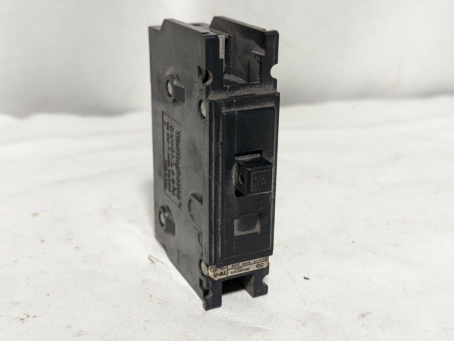 Lot of 14 Westinghouse QCL1015, QC115 circuit breakers, 15A, 1 pole, 120/240VAC
