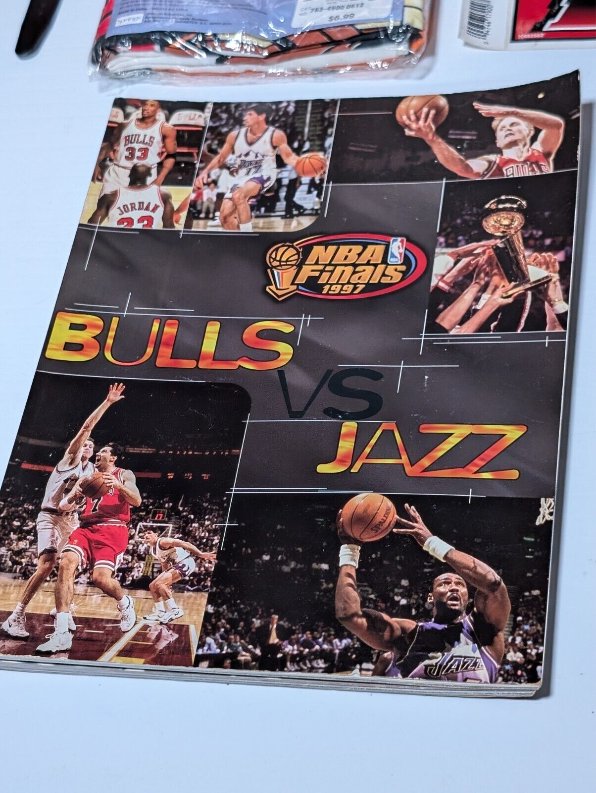 18 Pieces 1996-1998 Michael Jordan Chicago Bulls Championship Memorabilia