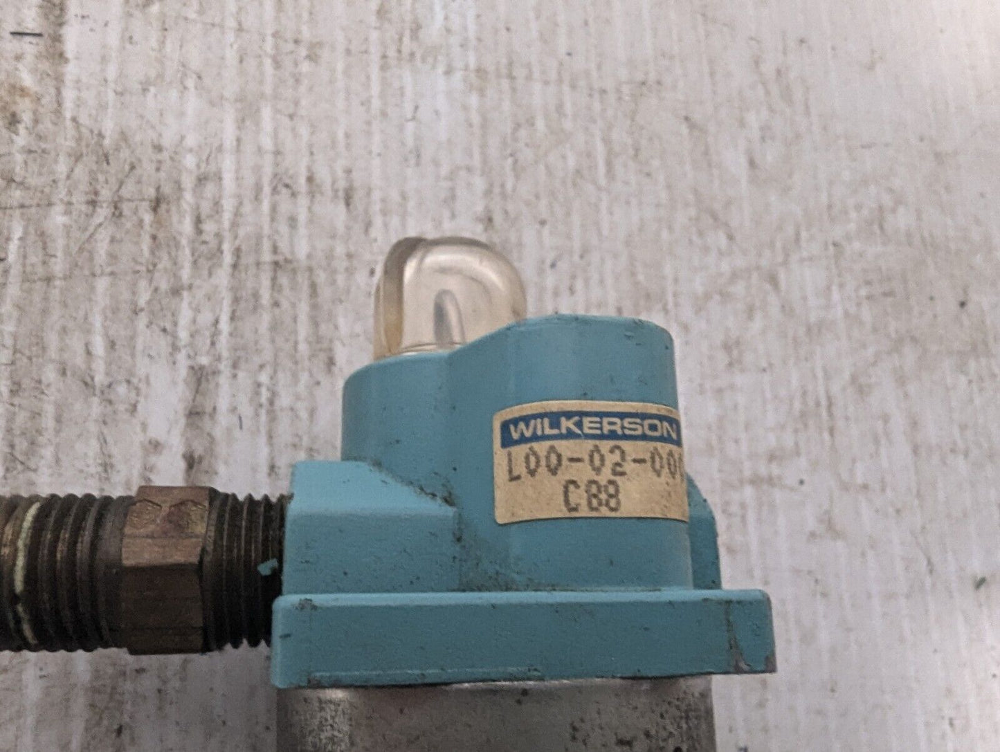 Wilkerson L00-02-000 Hydraulic Lubricator - Free Shipping+Returns