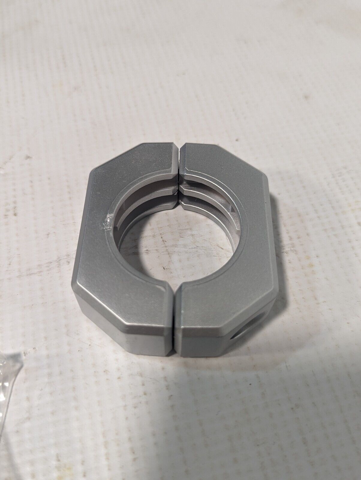 Lot of 22 plastic clamps as pictured