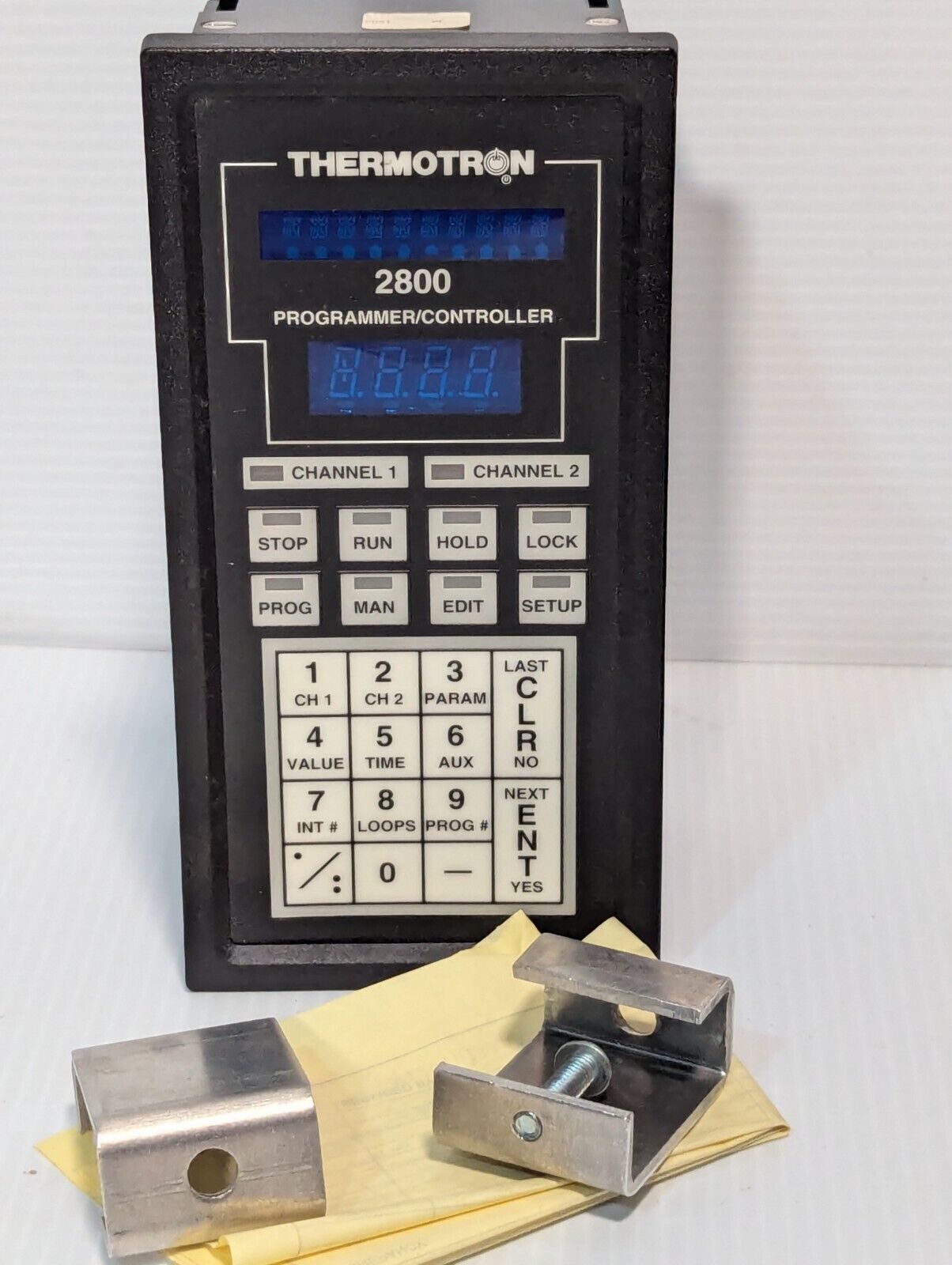 Thermotron 2800 programmer/controller, refurbished - Free Shipping