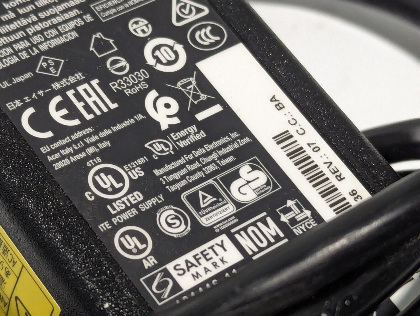 Delta Electronics AC/DC Adapter ADP-90MD H - Free Shipping