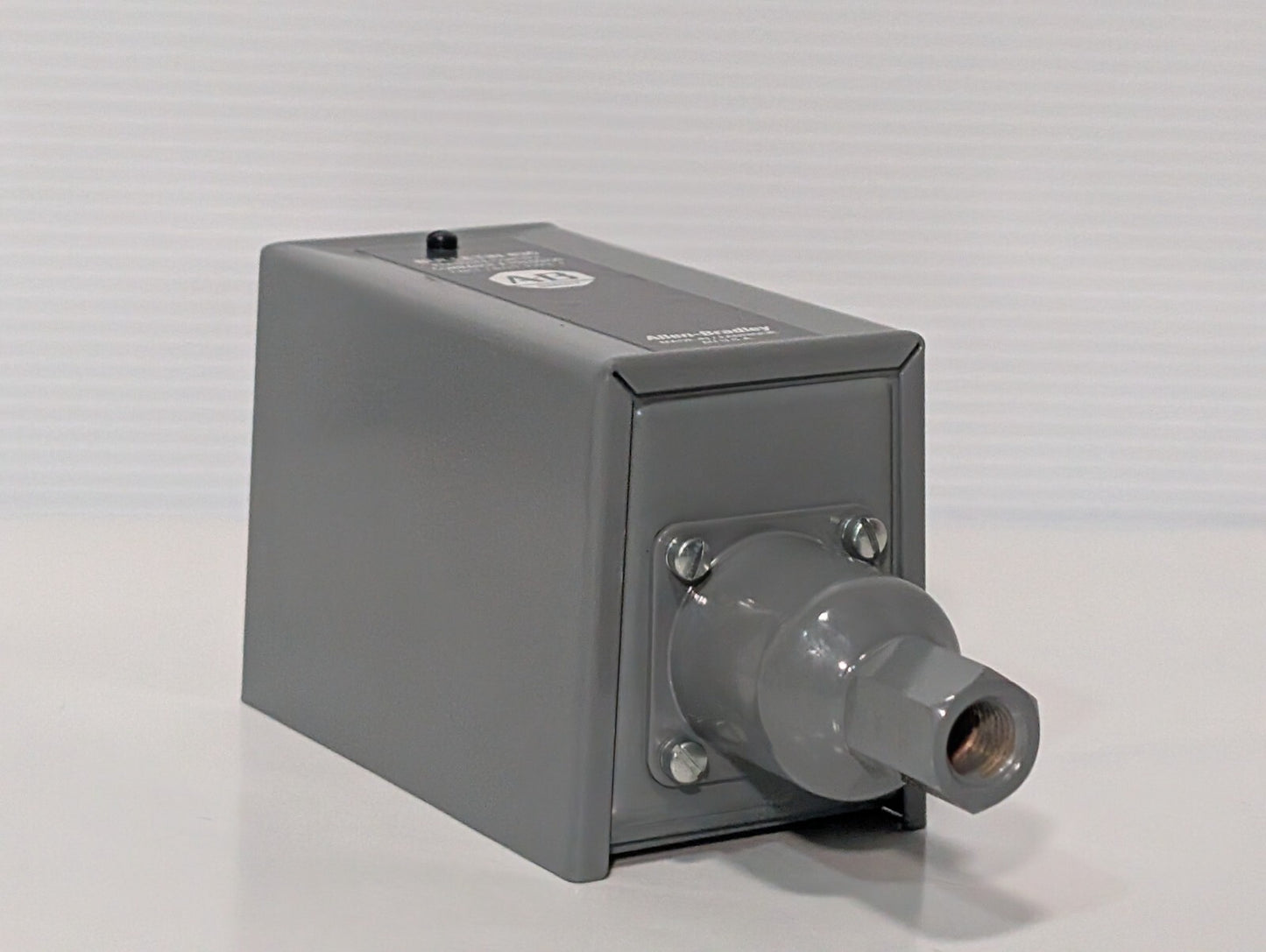 Allen Bradley Bulletin 836 Pressure Control Switch Enclosure Type 1, Made in USA