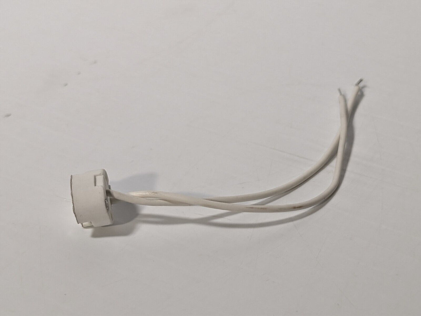 (42 Pack) MR16 GU5.3 Socket for Halogen/LED Lamps