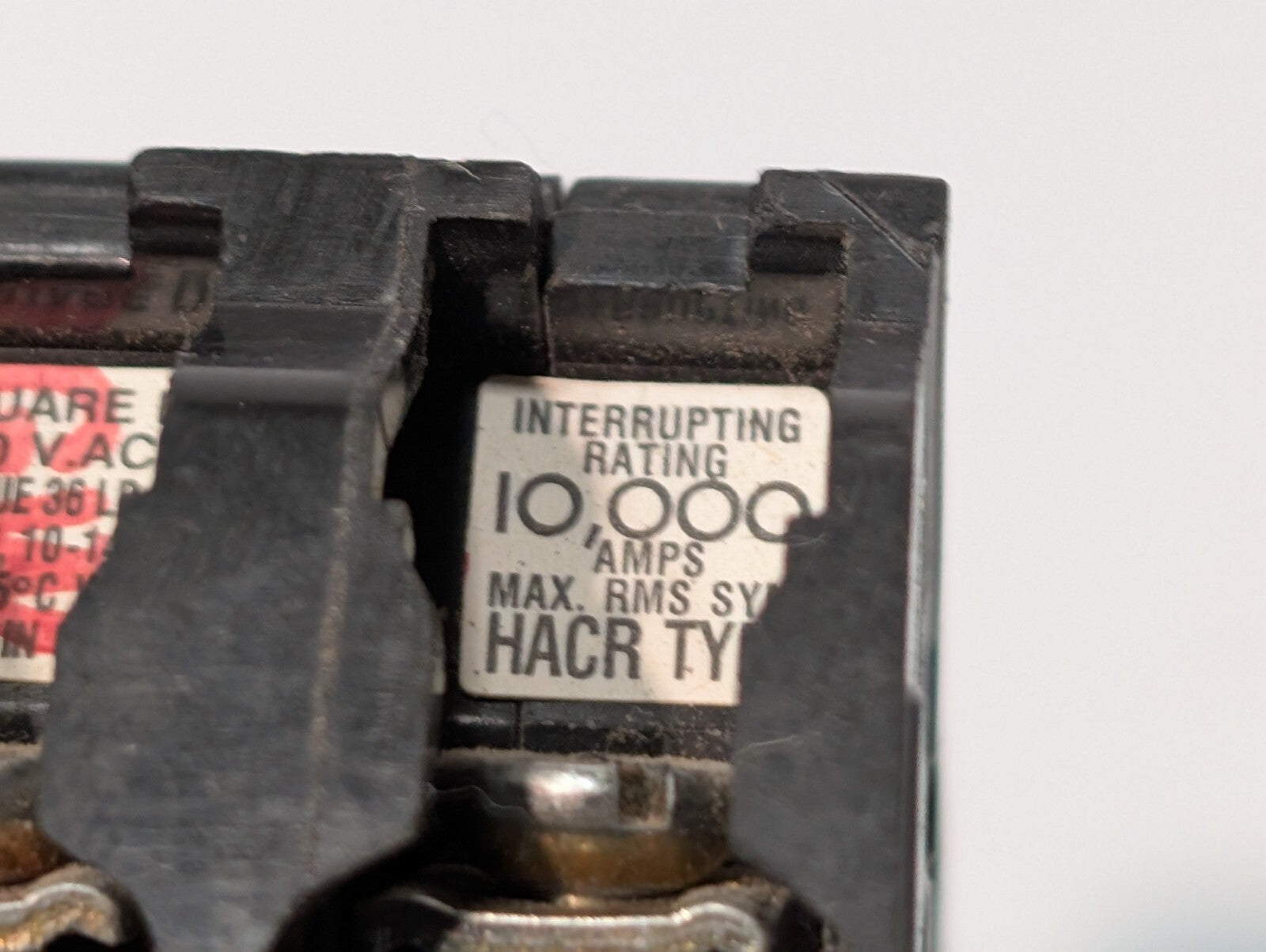 Square D QO315 Molded Case Circuit Breaker, 15A, 240V, 3-Pole, 3-Phase, Plug-In