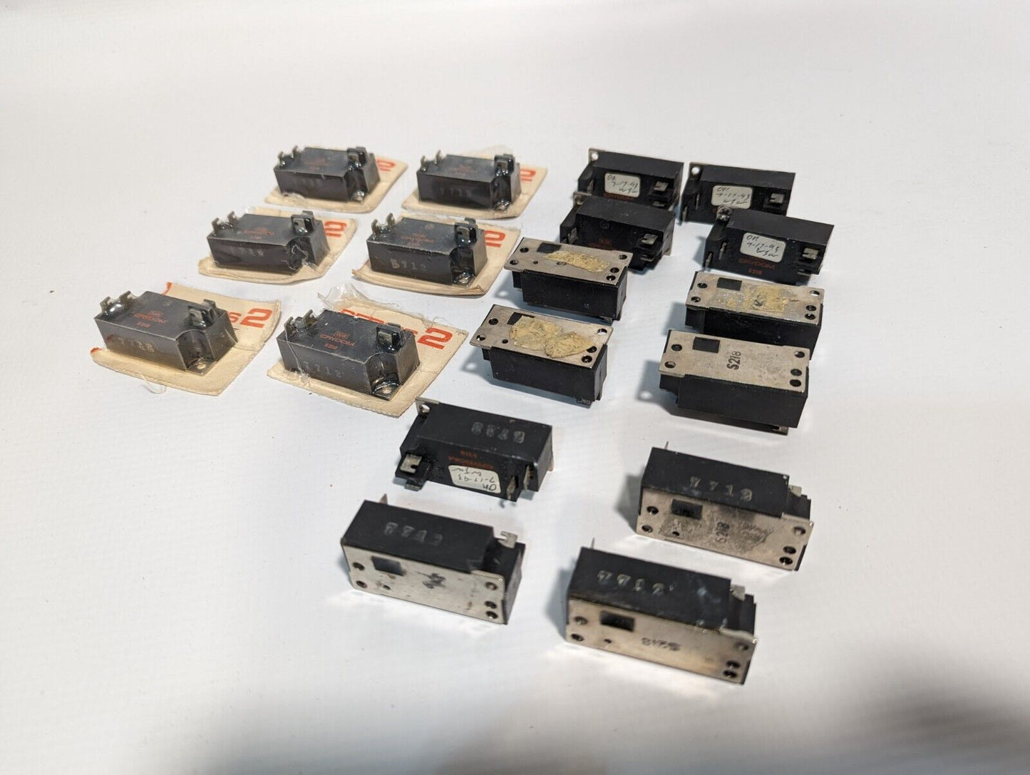Lot Of 18 IR Crydom S218 Series 2 Panel Mount Solid State Relays