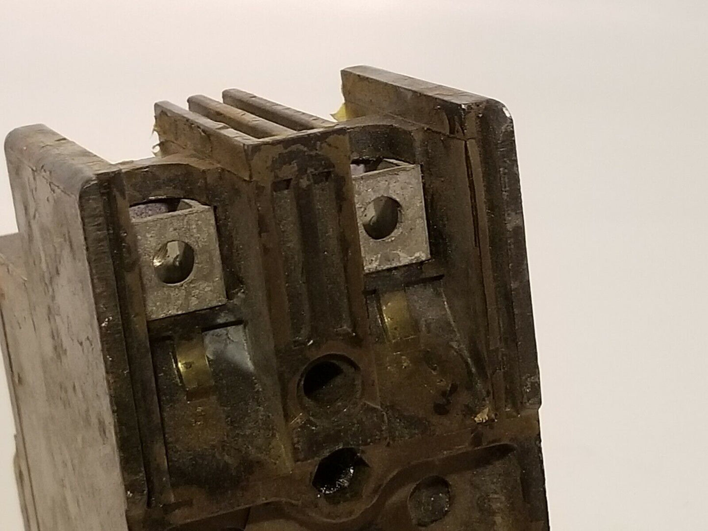 Westinghouse AB De-ION circuit breaker, 15 amps, 2 poles, 600 VAC, 250 VDC used
