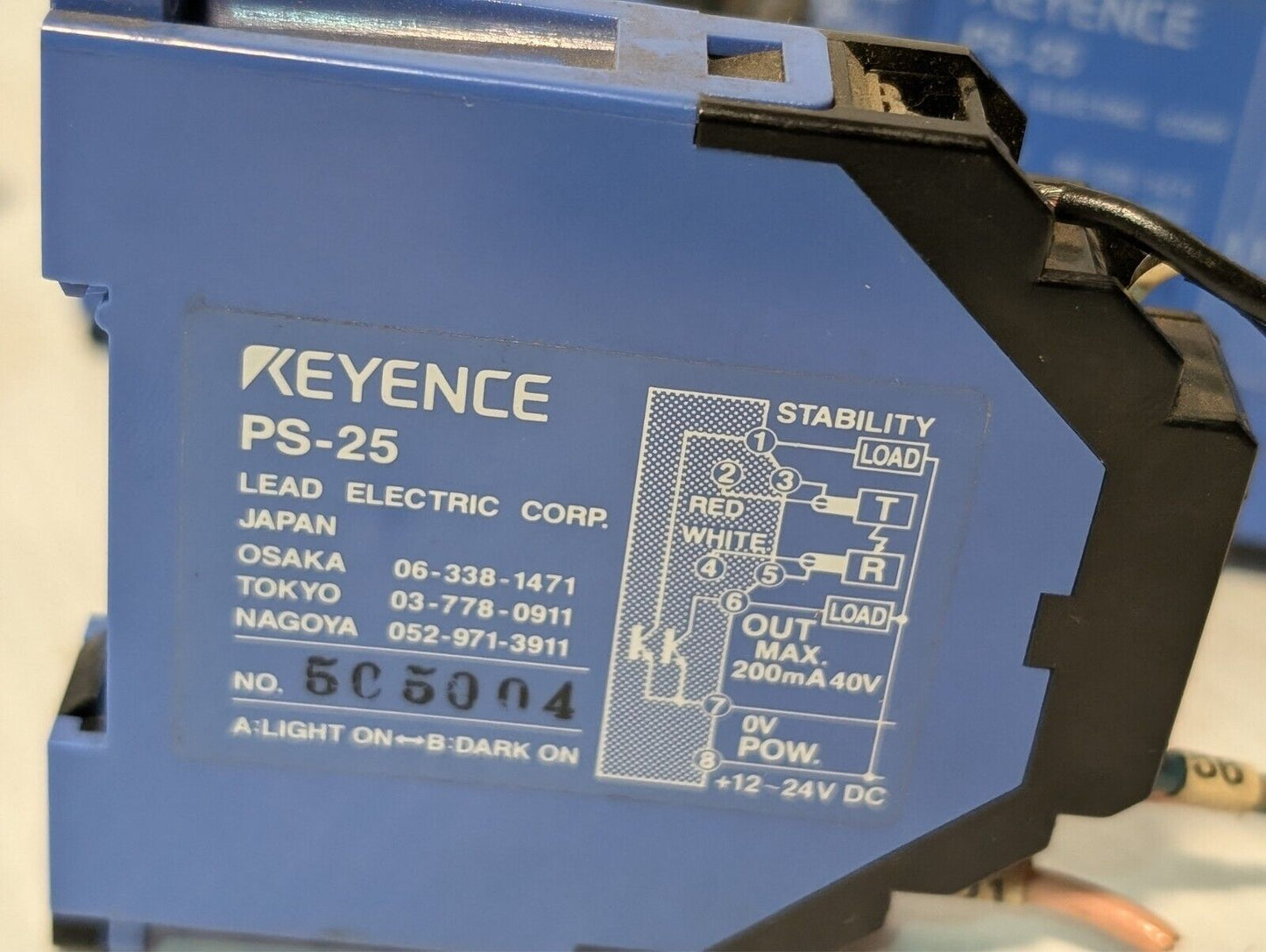 (1) KEYENCE Ps-25 Photoelectric Sensor Amplifier PS25 12-24 VDC-Free Ship+Return