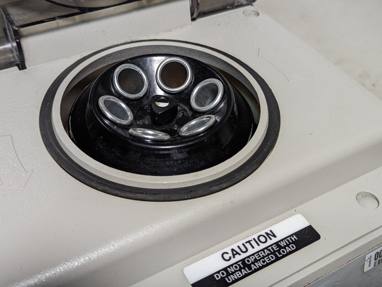 VanGuard V6500 centrifuge, 3400RPM, 110VAC, 60Hz, 0.95A, model 6500