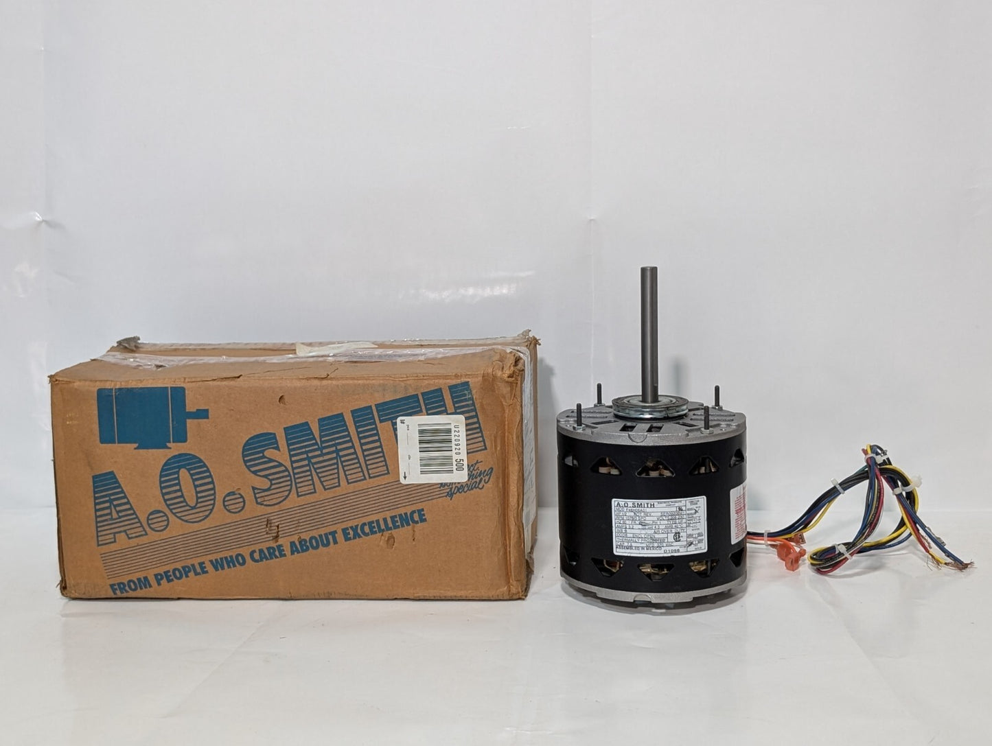 A.O. Smith D1056 Indoor Blower Motor 1/2HP 1075RPM 3 Speed Reversible 208-230V