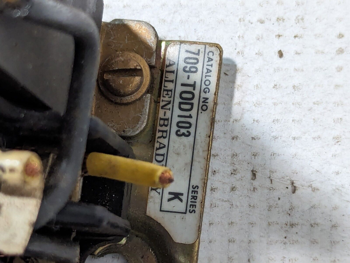 Allen-Bradley 709-TOD103 Motor Starter, 120v Coil, Size 00, Series K