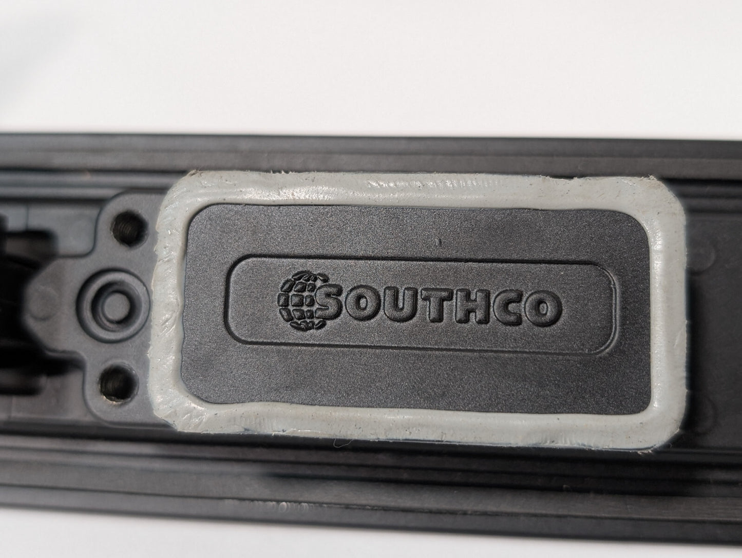 Southco M3-40-100-10 Multi-Point Compression Latch Actuator Key Lock, Zinc Alloy