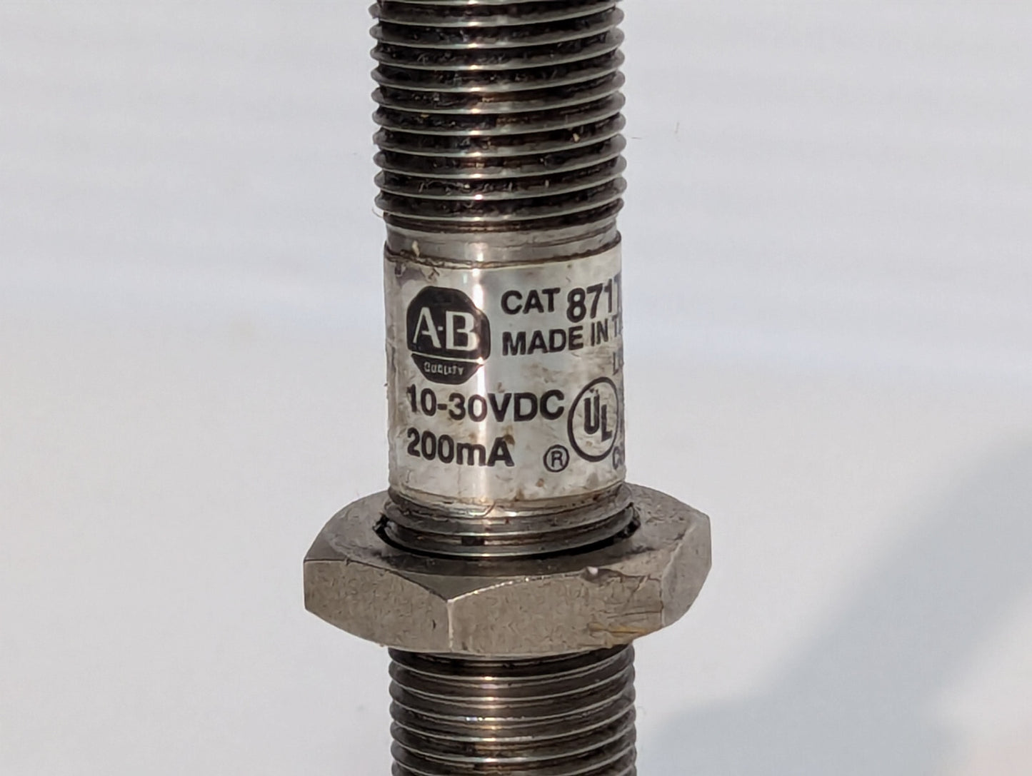 Allen Bradley 871TM-DH4NP12-D4 Inductive Proximity Sensor, 10-30VDC, Series A